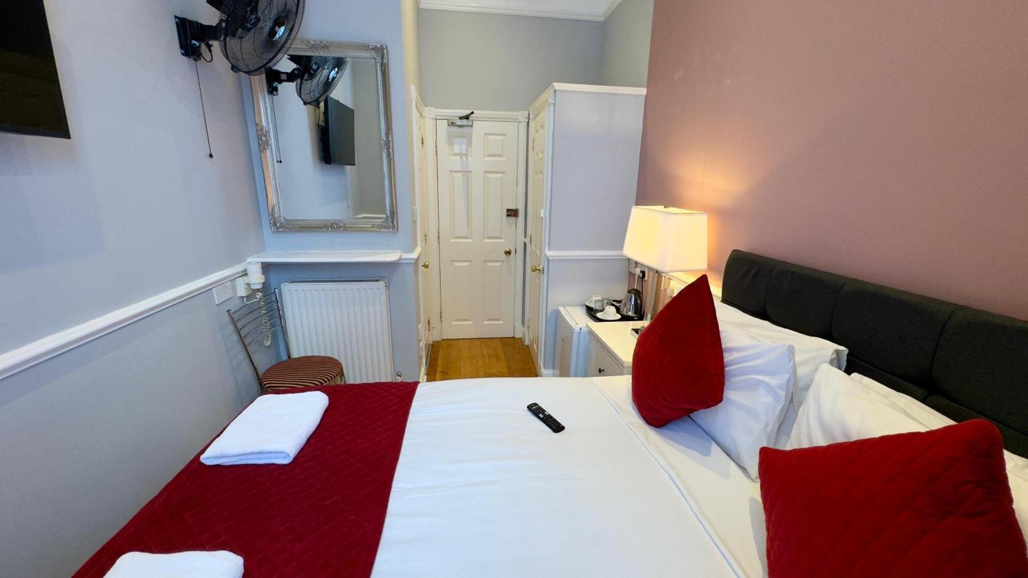 Classic Hyde Park Hotel London Eksteriør billede