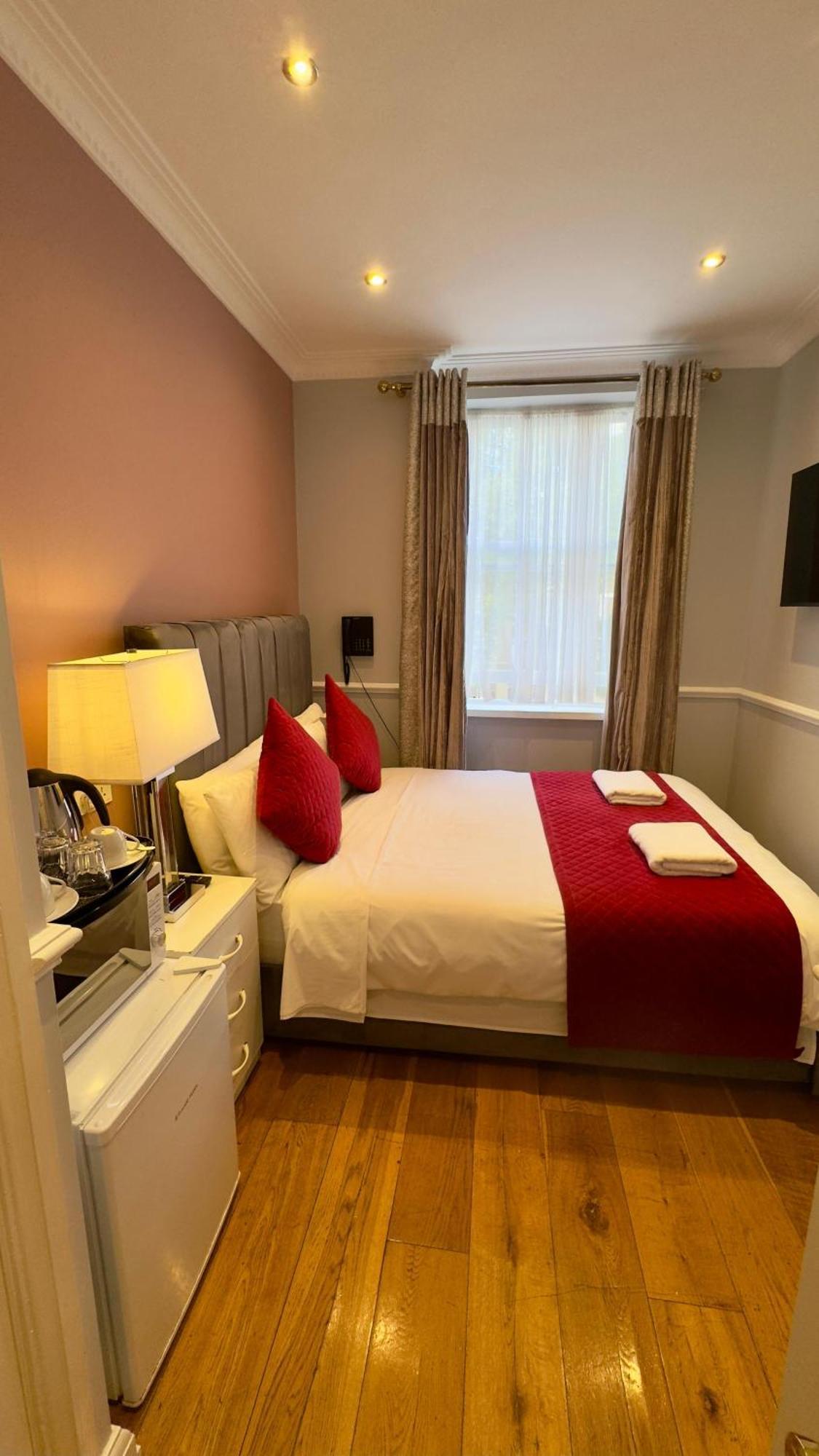 Classic Hyde Park Hotel London Eksteriør billede