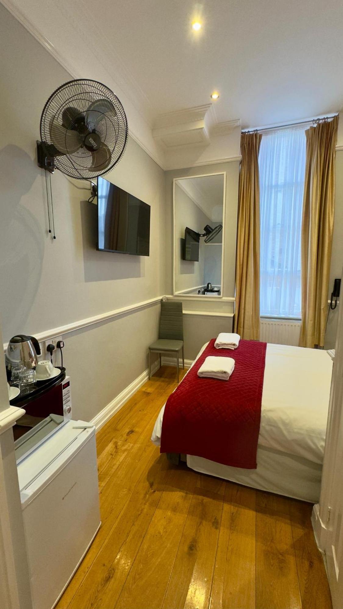 Classic Hyde Park Hotel London Eksteriør billede
