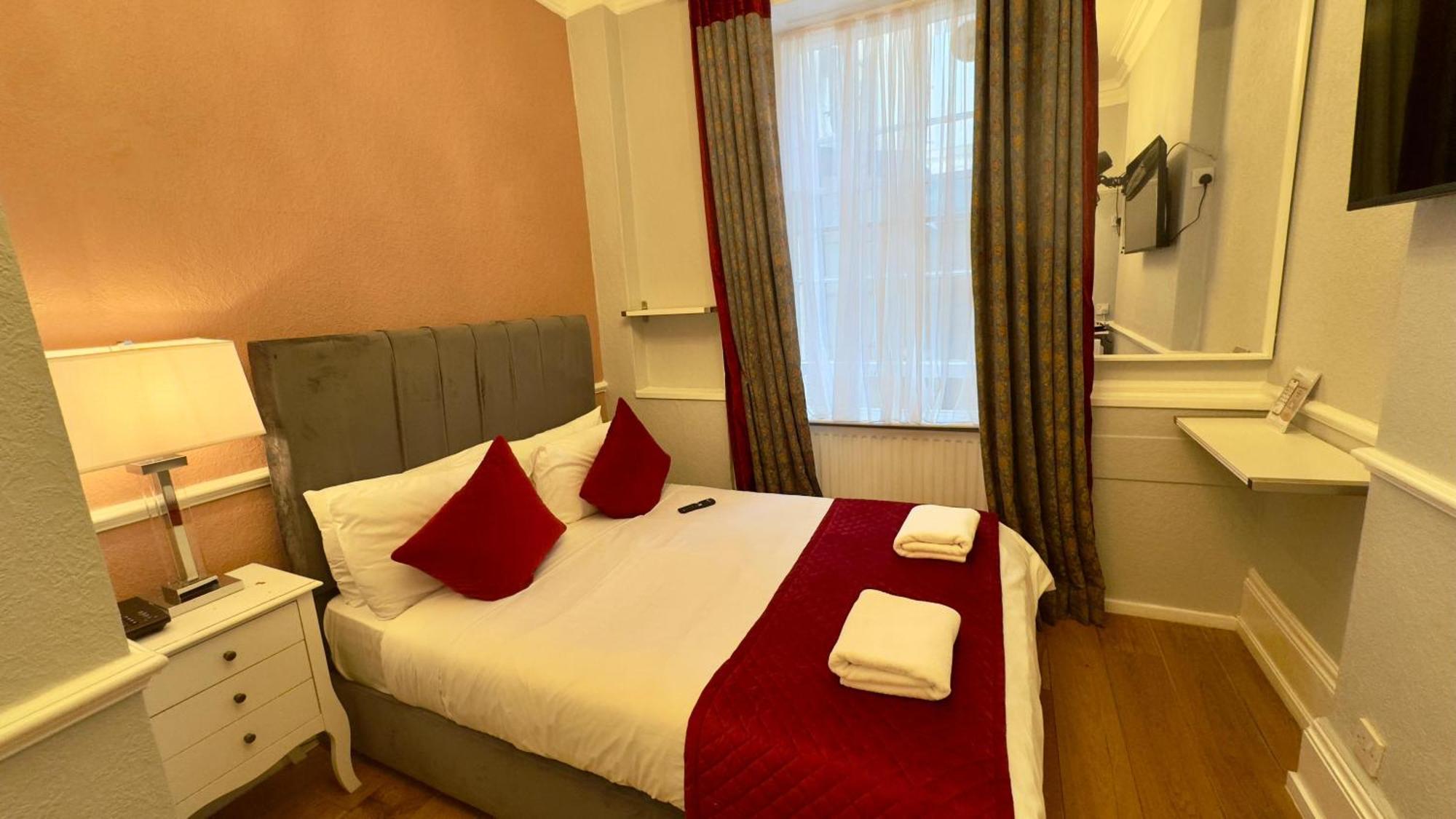 Classic Hyde Park Hotel London Eksteriør billede