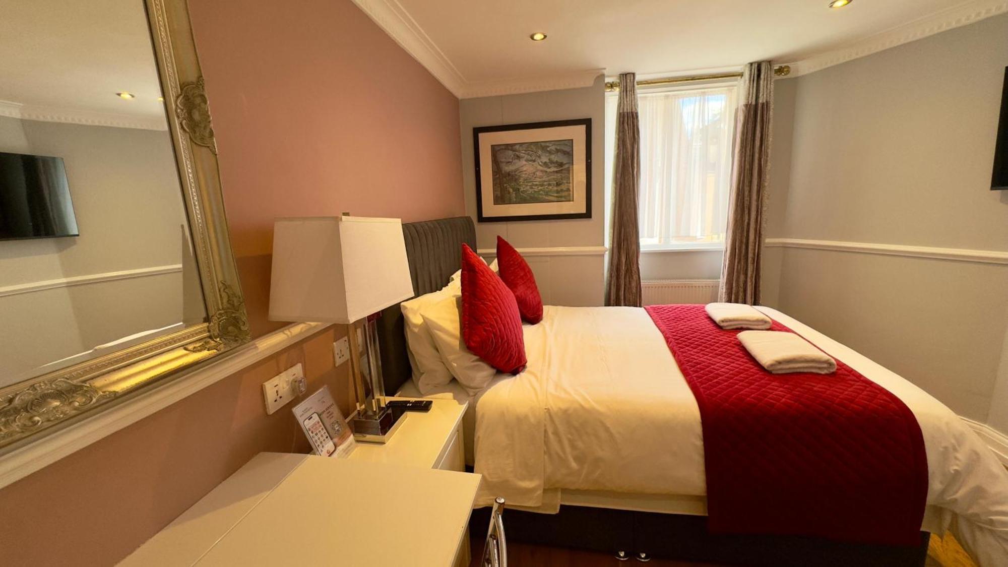 Classic Hyde Park Hotel London Eksteriør billede